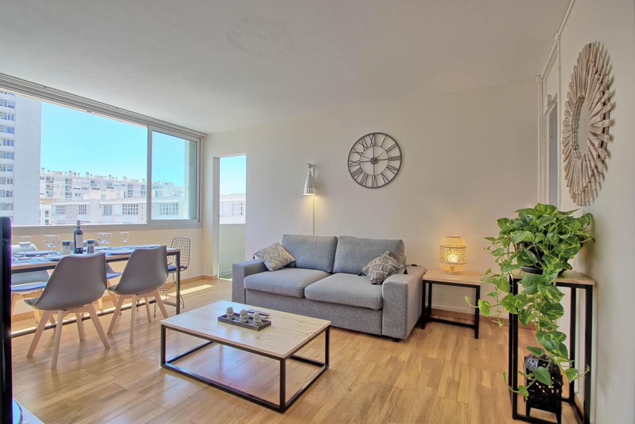Beau T4 Traversant Avec Superbe Emplacement Toulon